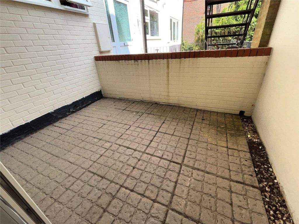 Property photo 3 of 23 Picture No. 26