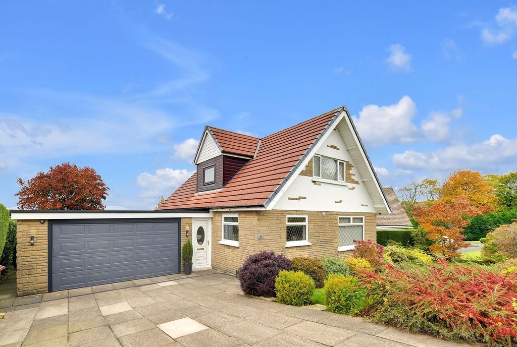 Property photo 1 of 30