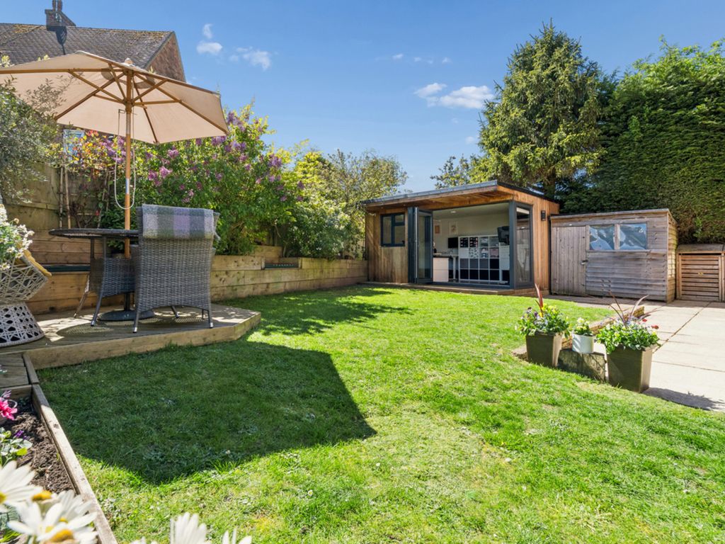 Property photo 3 of 32