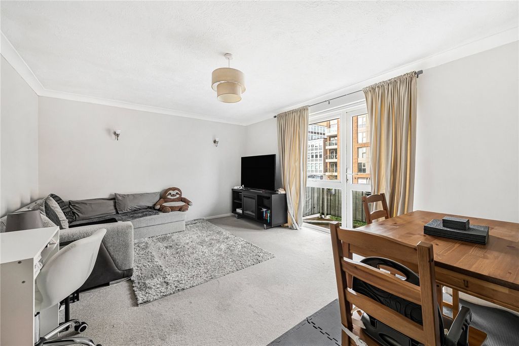 Property photo 2 of 11 Picture No. 19