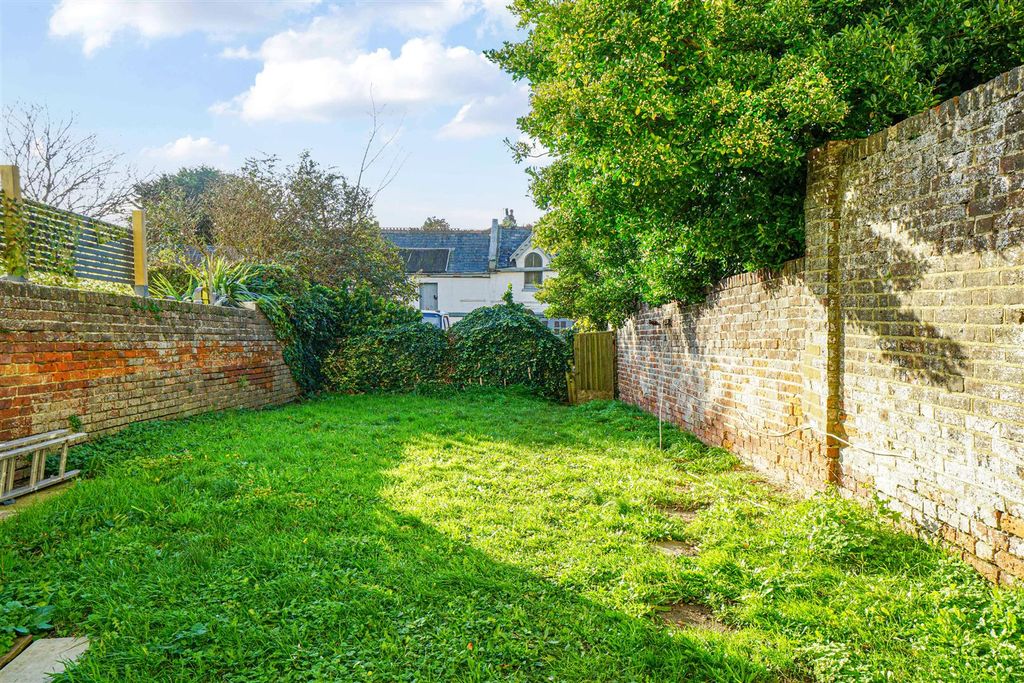 Property photo 2 of 13 Dsc08774.Jpg