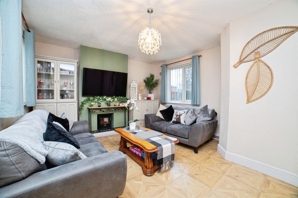 Property photo 2 of 18