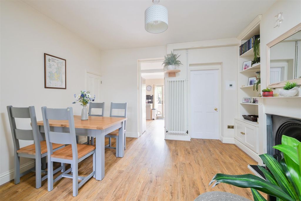 Property photo 3 of 15 Downs Road, 10- (6).Jpg