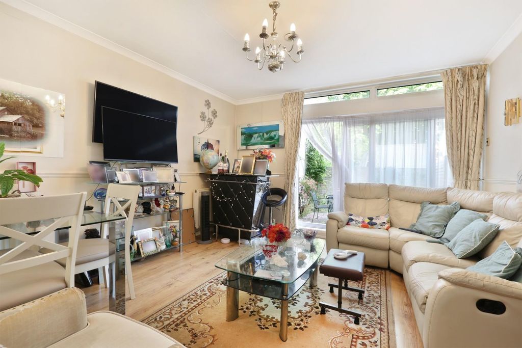 Property photo 1 of 13 Ach_6411.Jpg