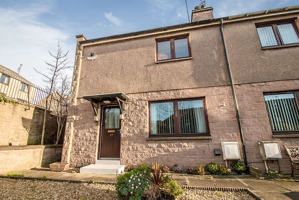 Property photo 1 of 8 Main Page