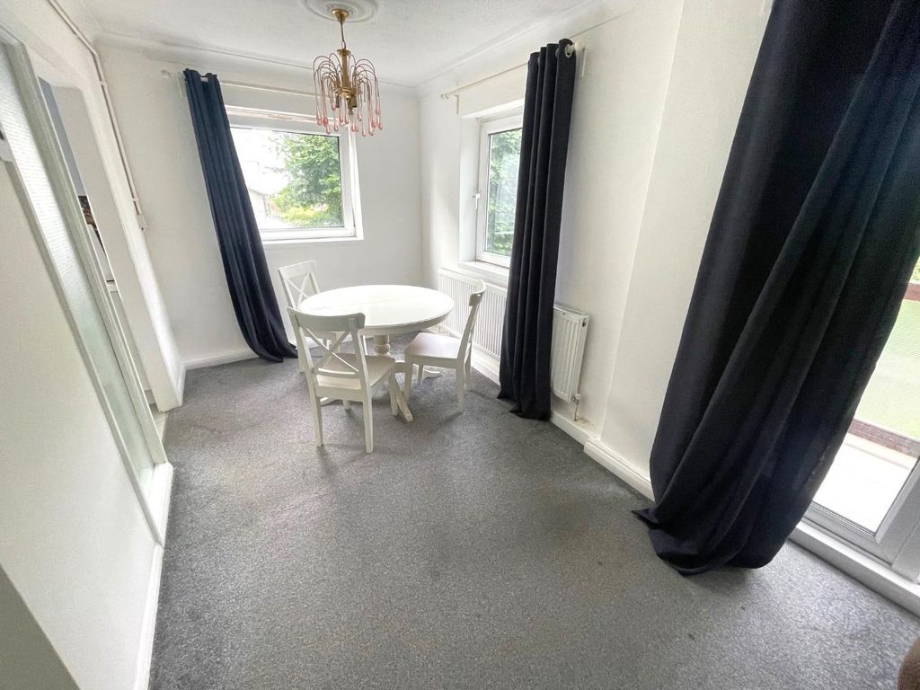 Property photo 1 of 8 Dining Area.Jpg