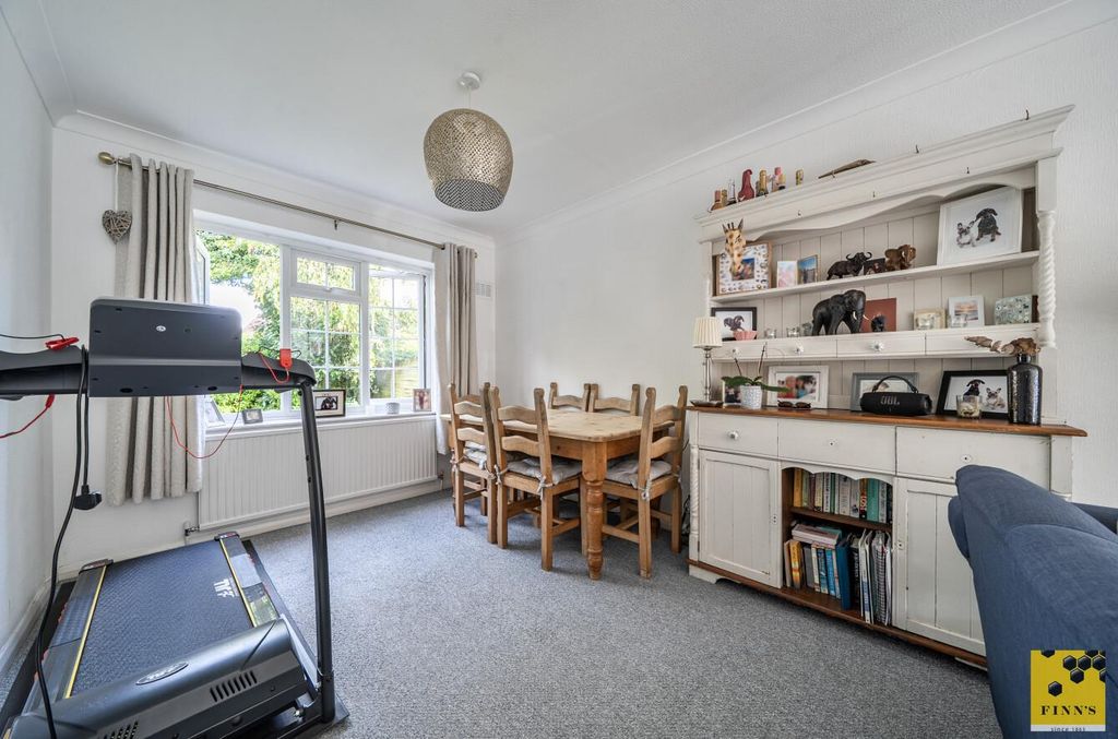 Property photo 3 of 12 0dc430Ac-A4Fb-4622-8Deb-8Ed1cc2935Ad.Jpg