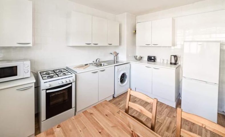 Property photo 2 of 4