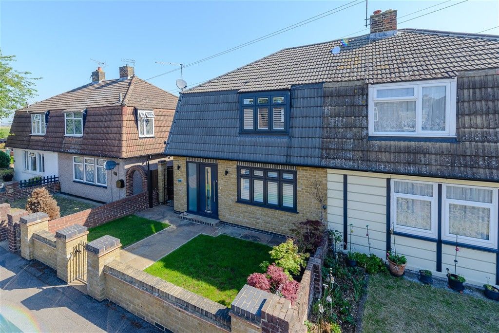 Property photo 1 of 9 External W