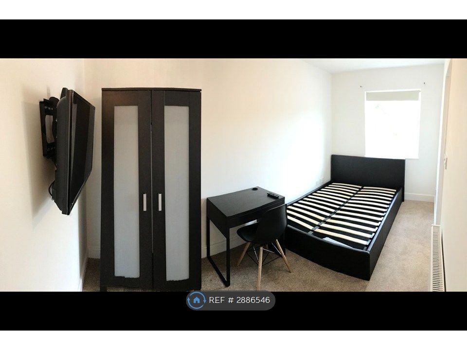 Property photo 3 of 7