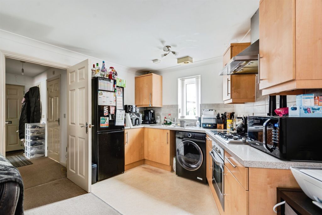 Property photo 3 of 13