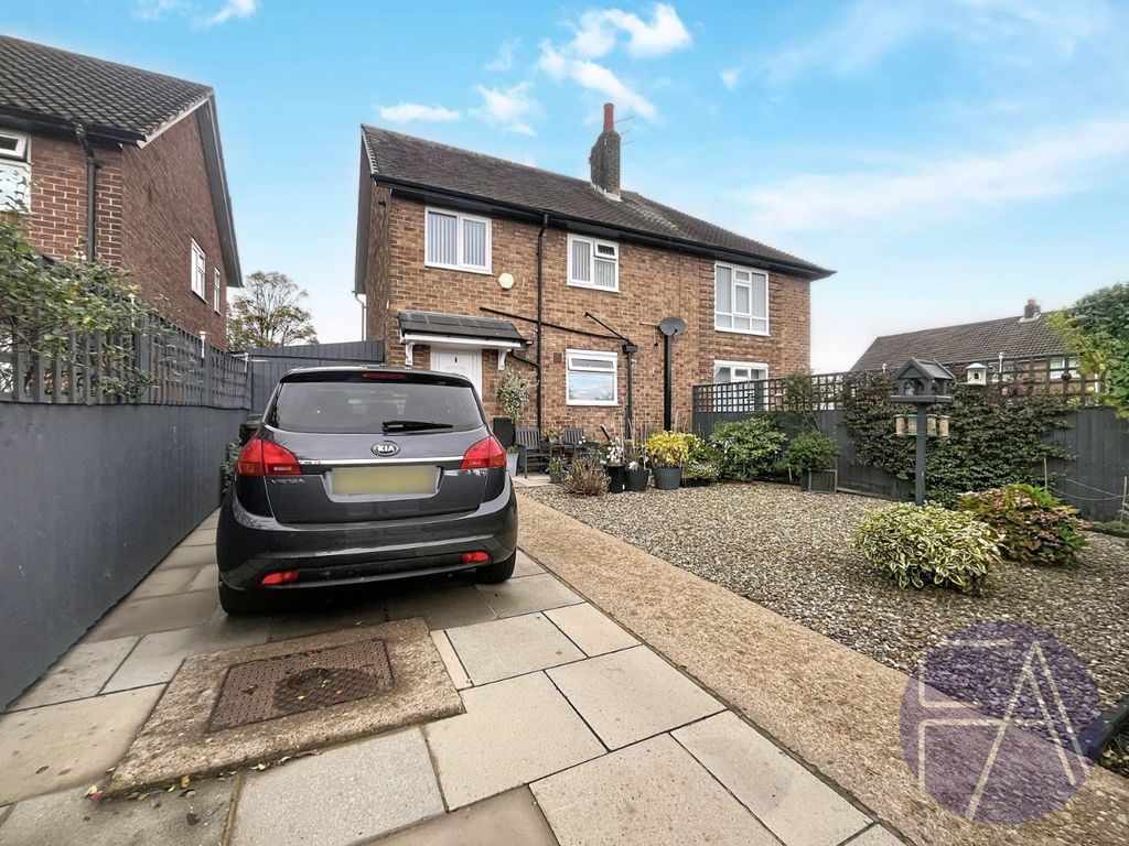 Property photo 1 of 16 4663141