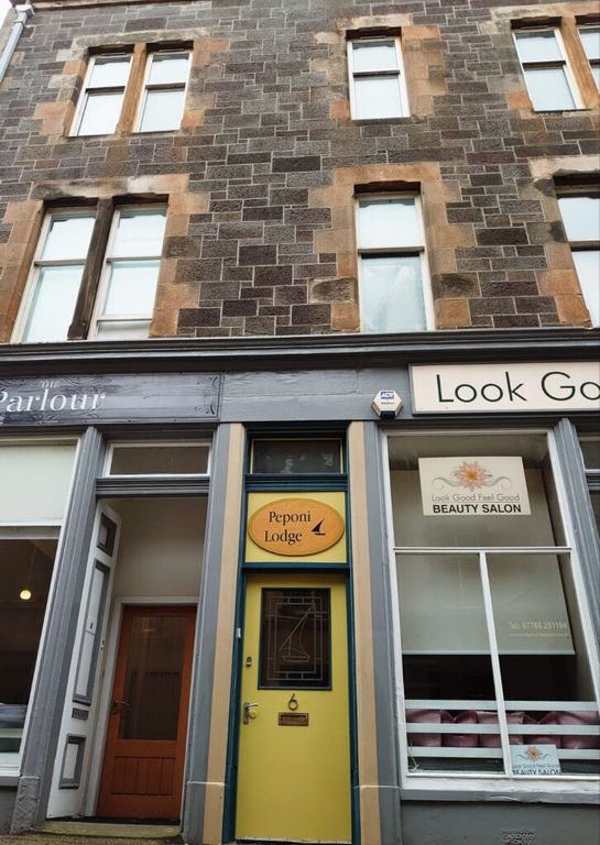 Property photo 2 of 4