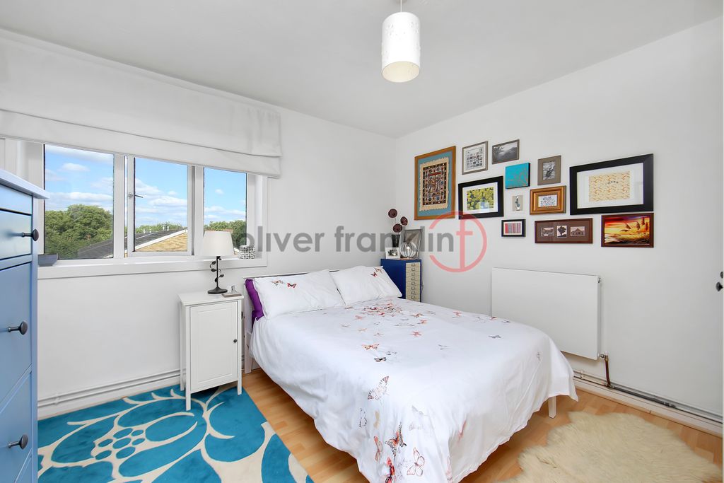 Property photo 3 of 6