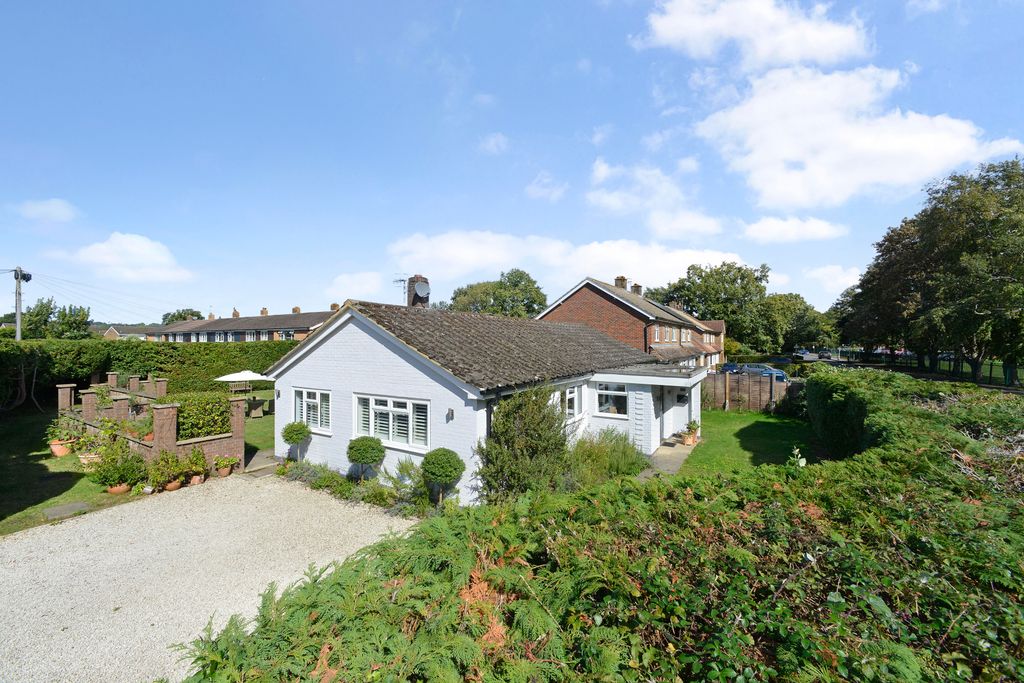 Property photo 1 of 16