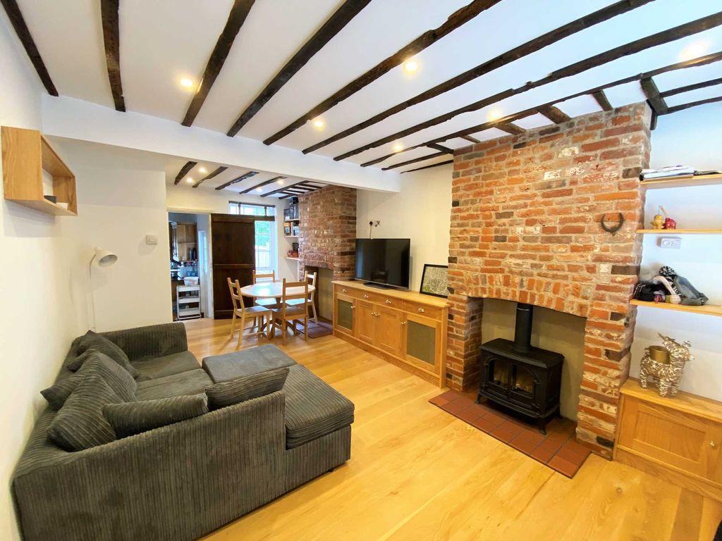 Property photo 1 of 13