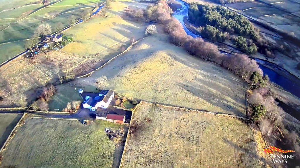 Property photo 1 of 39