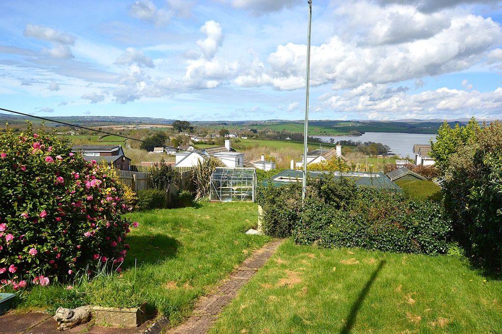 Property photo 3 of 15 Picture No. 16