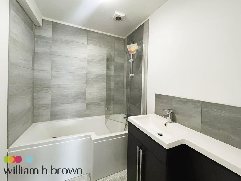 Property photo 3 of 7 Image