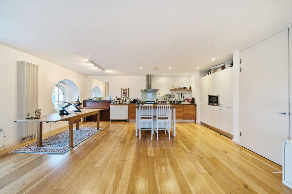 Property photo 1 of 16 Kitchen