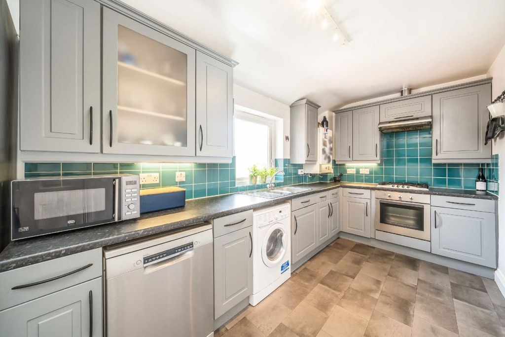 Property photo 2 of 7