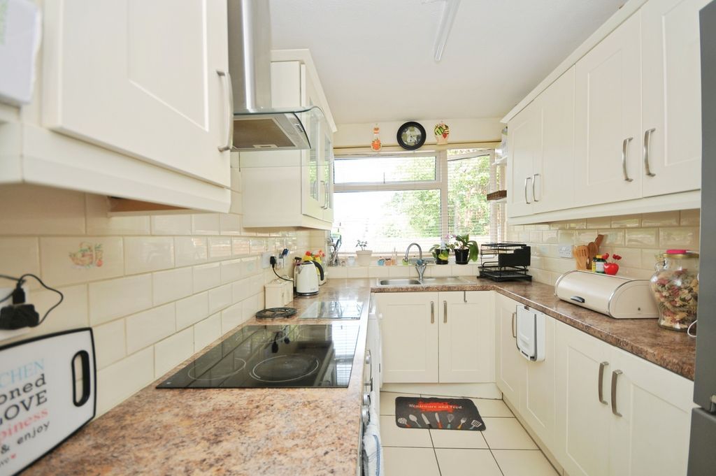Property photo 1 of 17 Photo