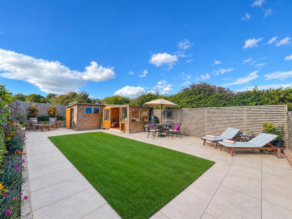 Property photo 2 of 29 Gdn.Png