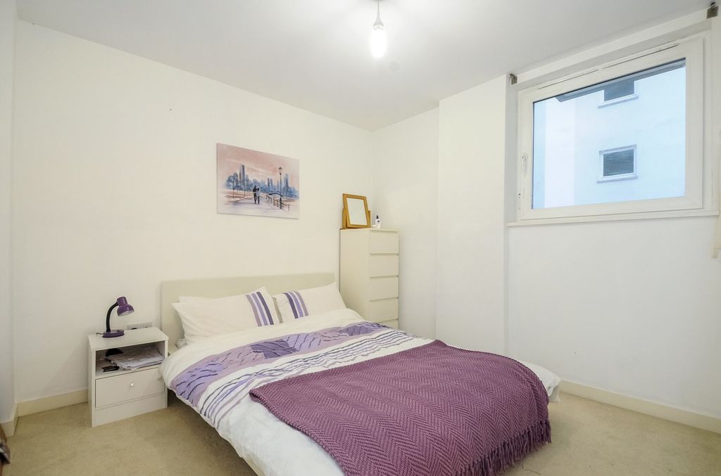 Property photo 2 of 6 Picture No. 09