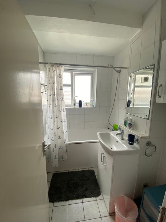 Property photo 3 of 3