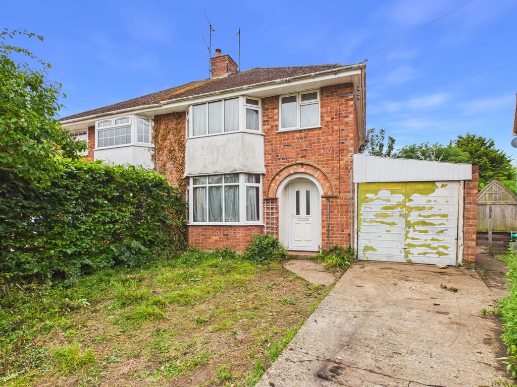 Property photo 1 of 12