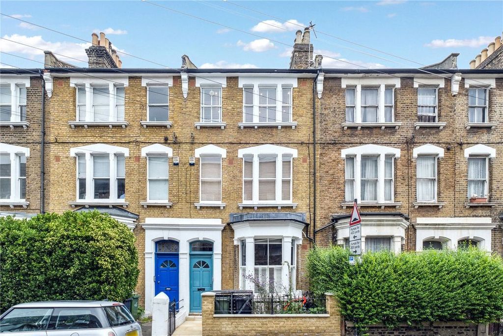 Property photo 1 of 7