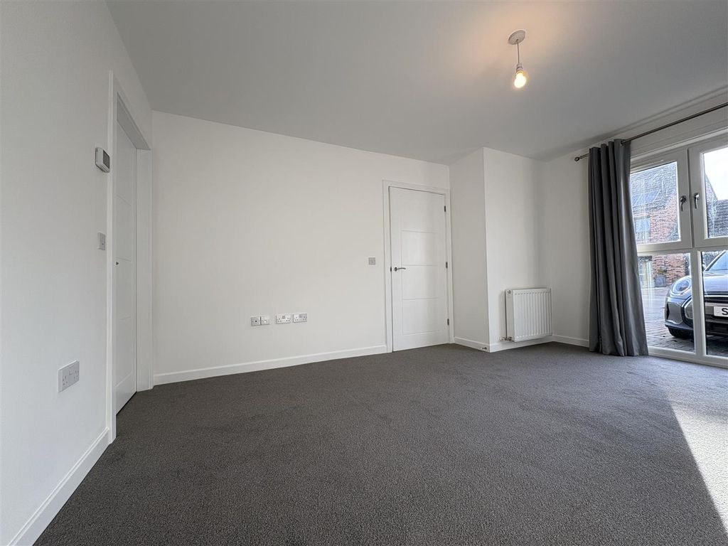 Property photo 3 of 15 9.Jpeg