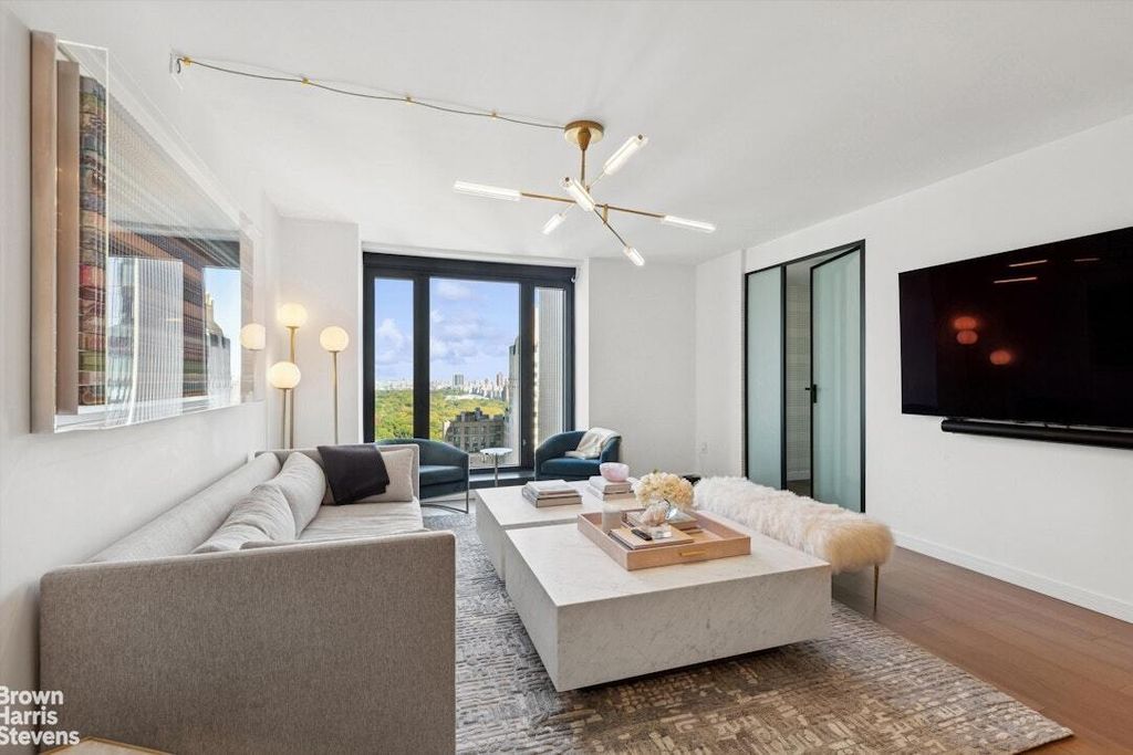 Property photo 2 of 12 <Alttext/>