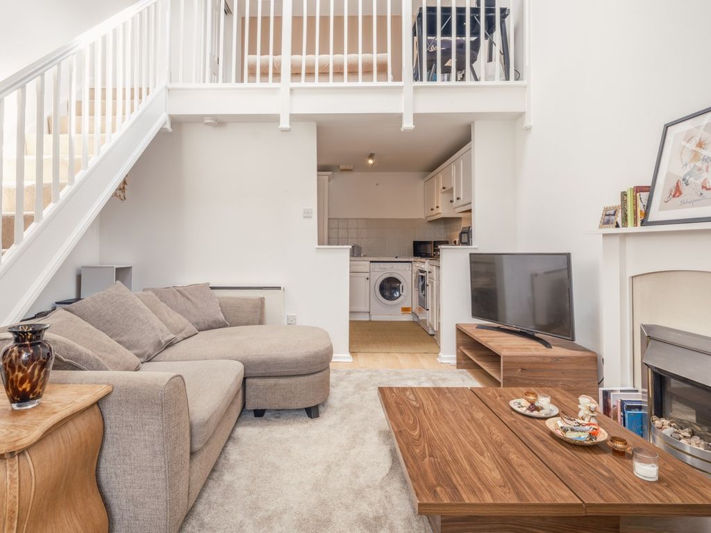 Property photo 2 of 9 5373152