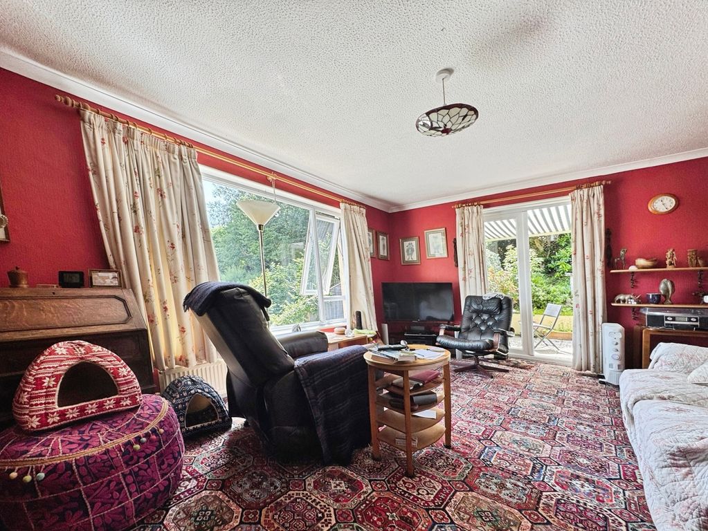 Property photo 3 of 33 Pbox-Img.Jpg