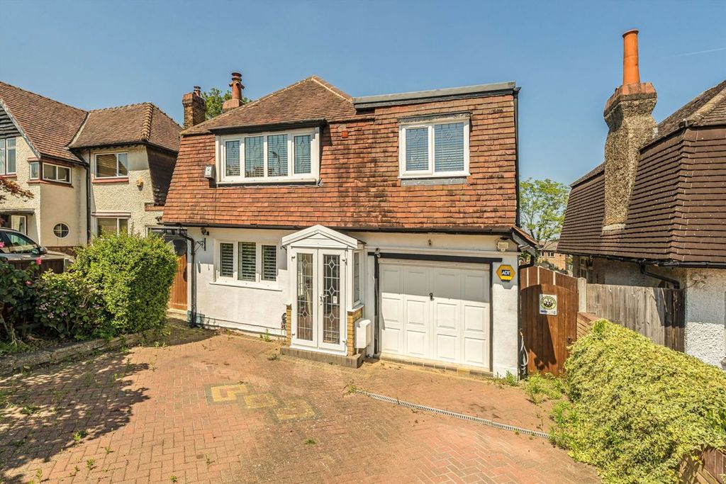 Property photo 1 of 9