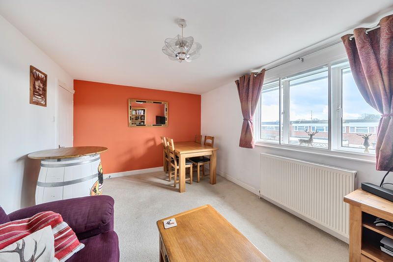 Property photo 2 of 9 Photo 3