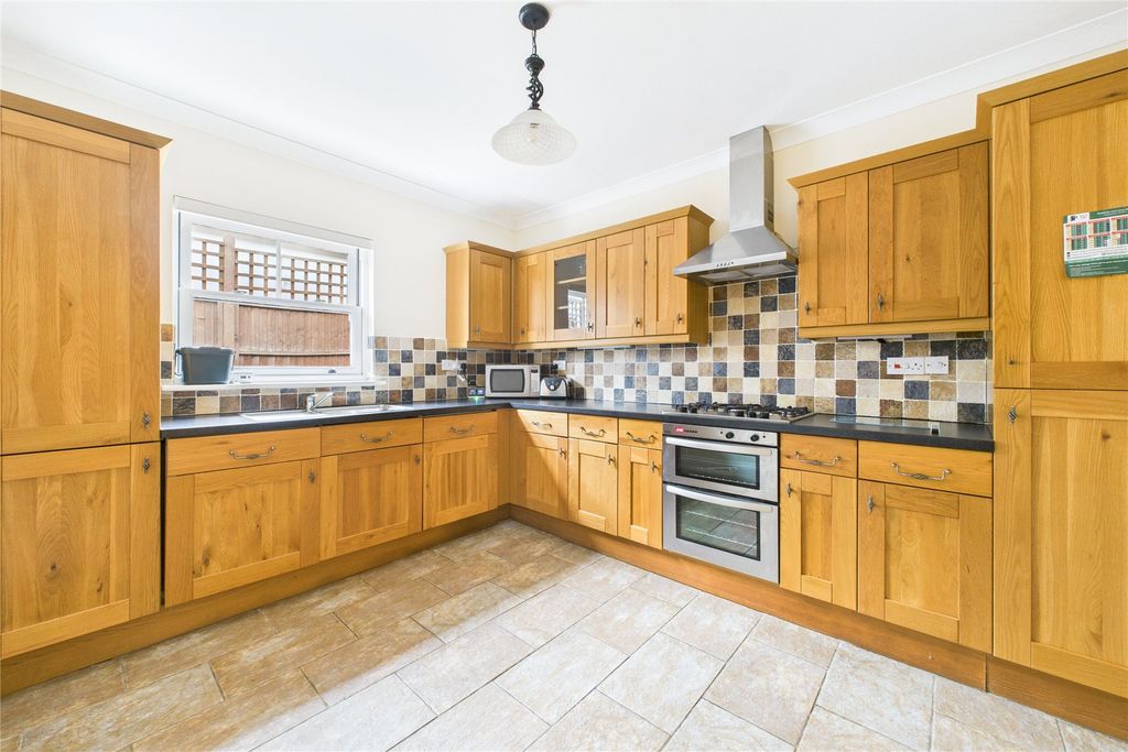 Property photo 1 of 13 Picture No. 17