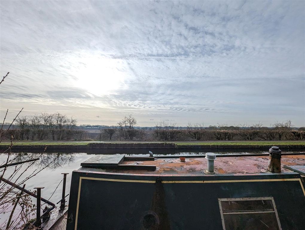 Property photo 3 of 10 View.Jpg