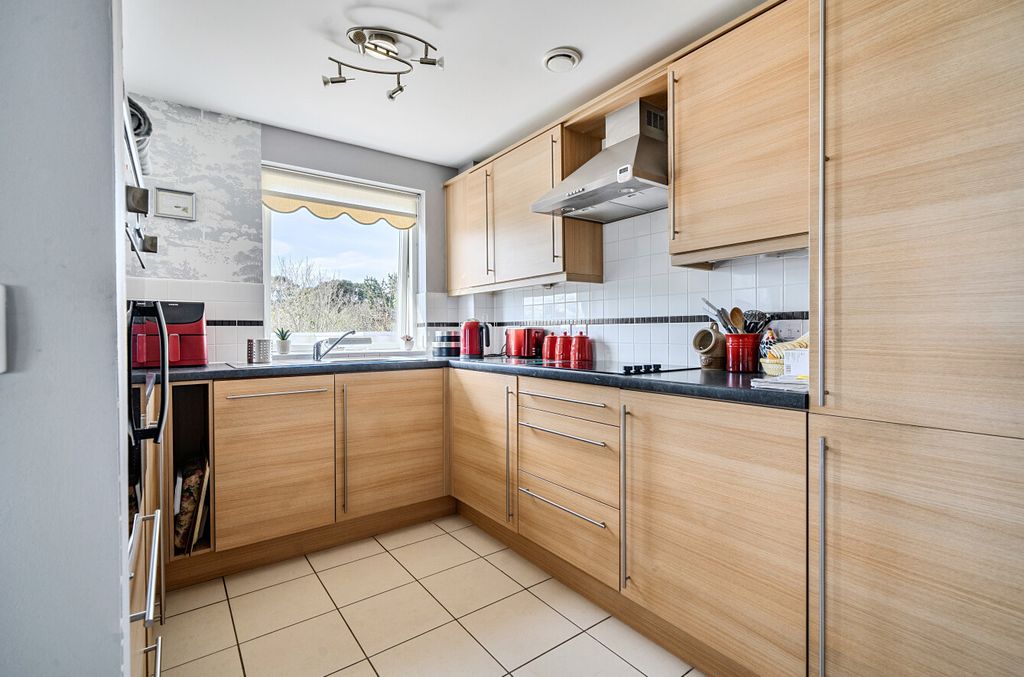 Additional image 13 of 1 bed flat for saleManor Crescent, Paignton, Devon TQ3