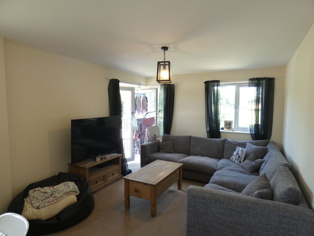 Property photo 3 of 7 3