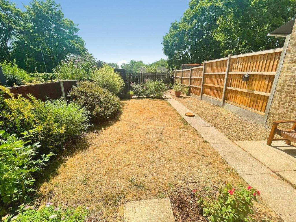 Property photo 2 of 10 B57Fc282-965d6671-Ad22-434B-8631-562541E31c83.Jpeg