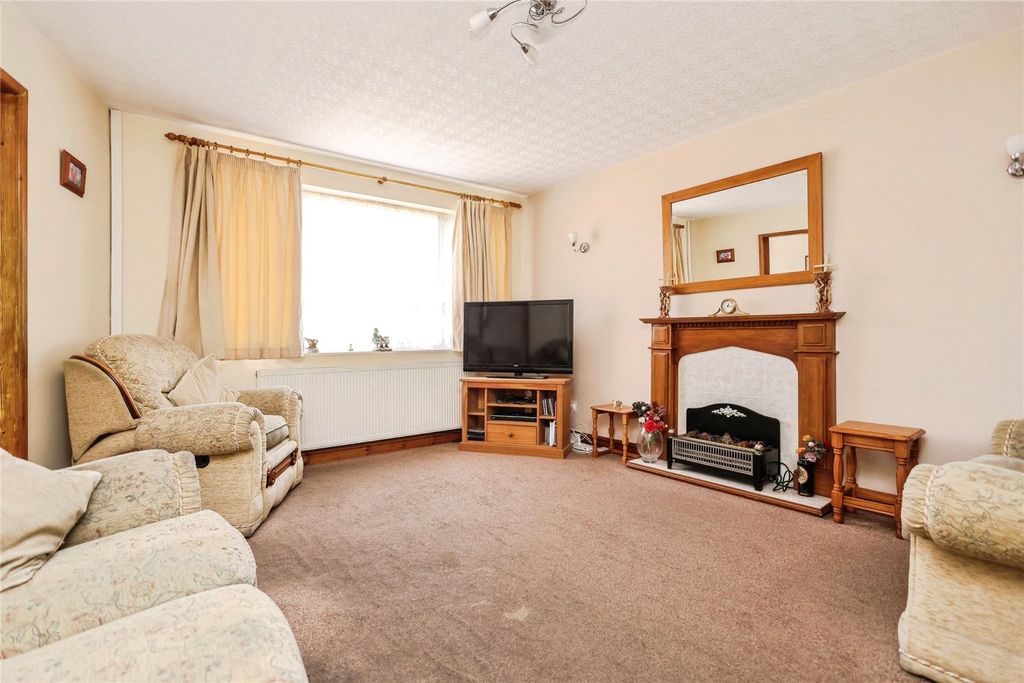 Property photo 3 of 12 Picture No. 12