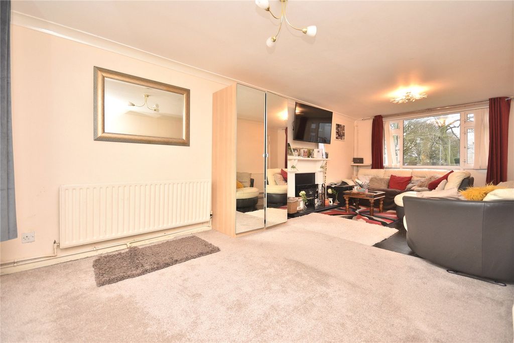 Property photo 2 of 13 Picture No. 09