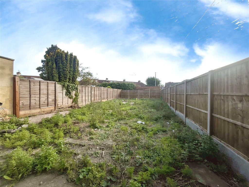 Property photo 3 of 10 Picture No. 09