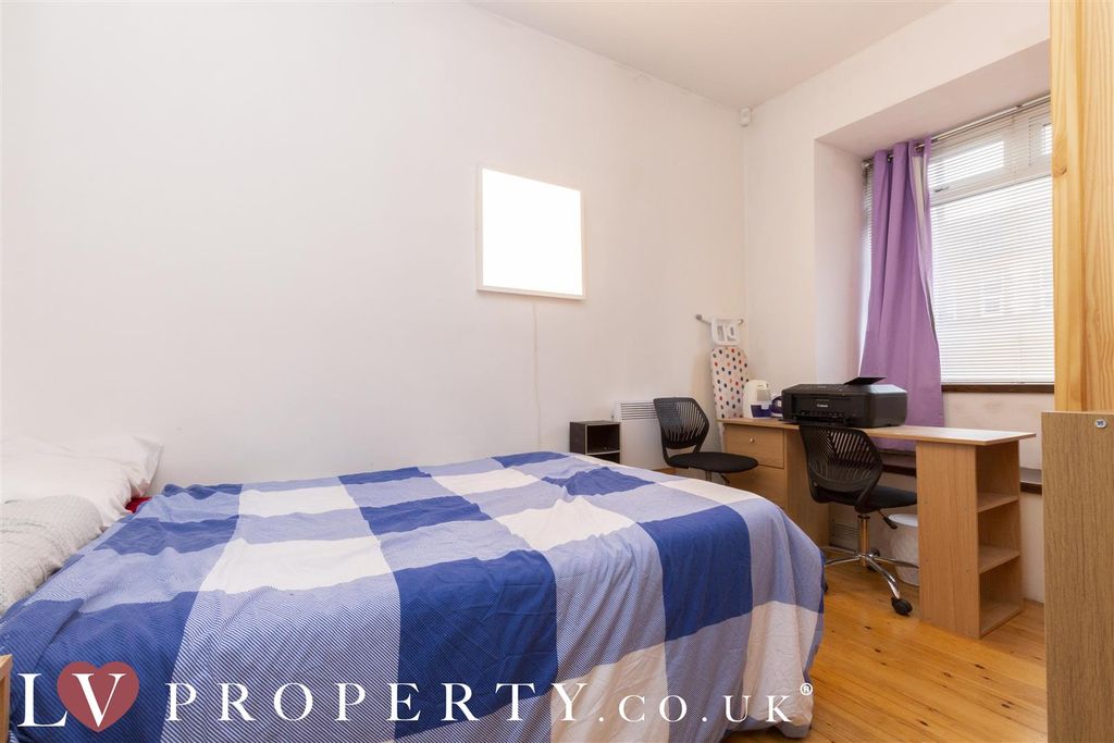 Property photo 3 of 15 N1.Jpg