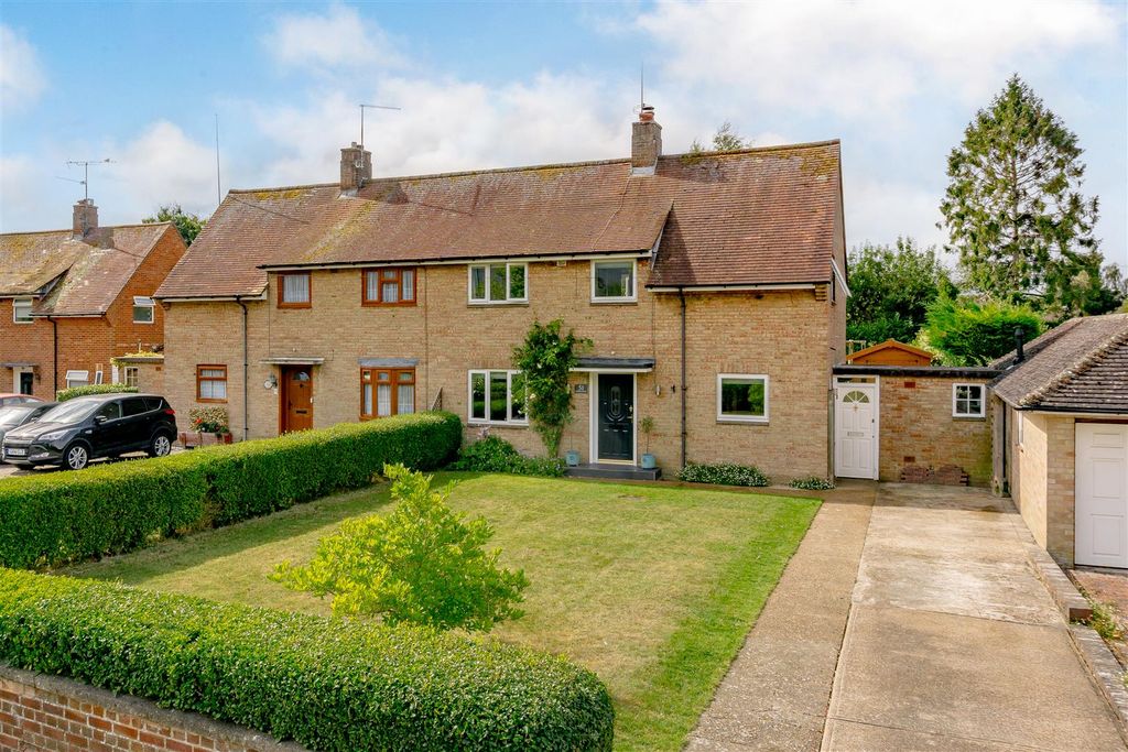Property photo 1 of 25