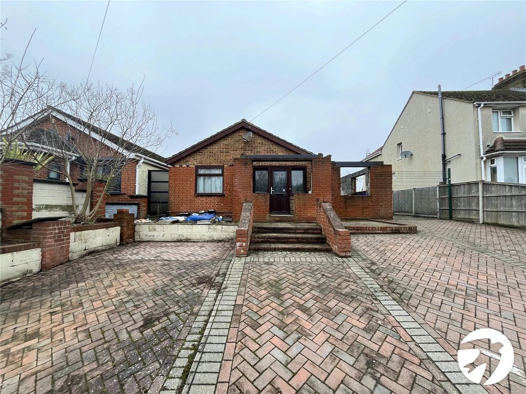 Property photo 1 of 22 Picture No. 03