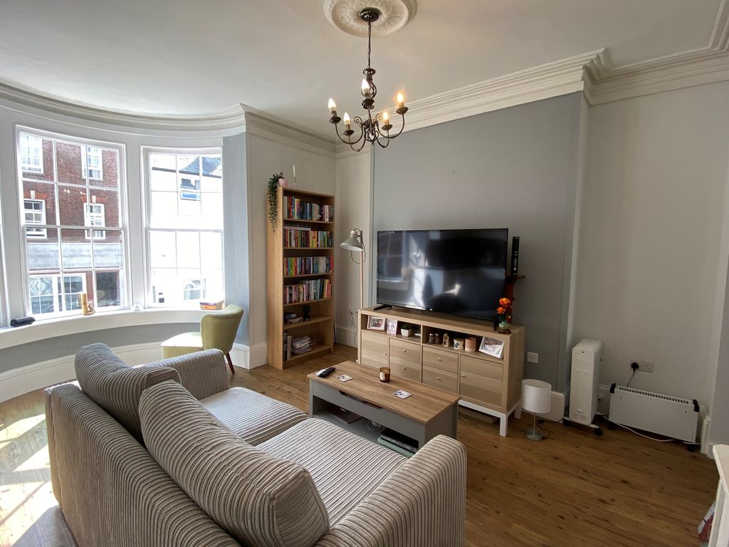 Property photo 2 of 6 1