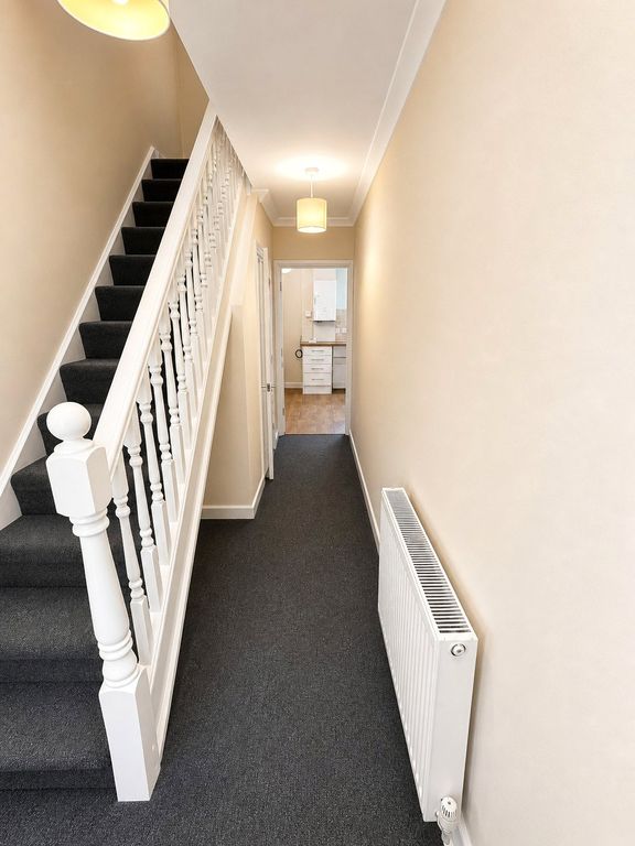 Property photo 2 of 14 Picture No. 08